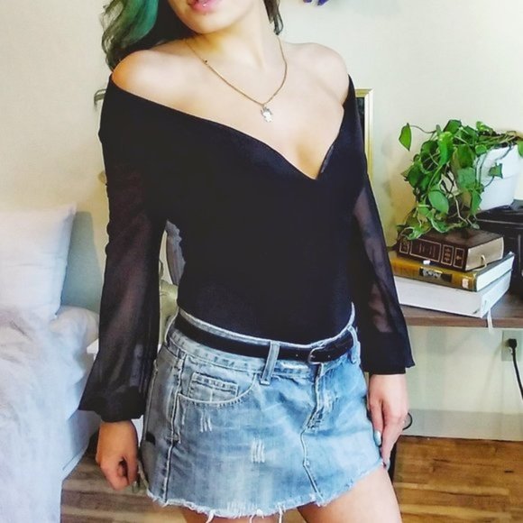 Mesh Sleeved Off Shoulder Body Suit - Size S EUC - Picture 3 of 6